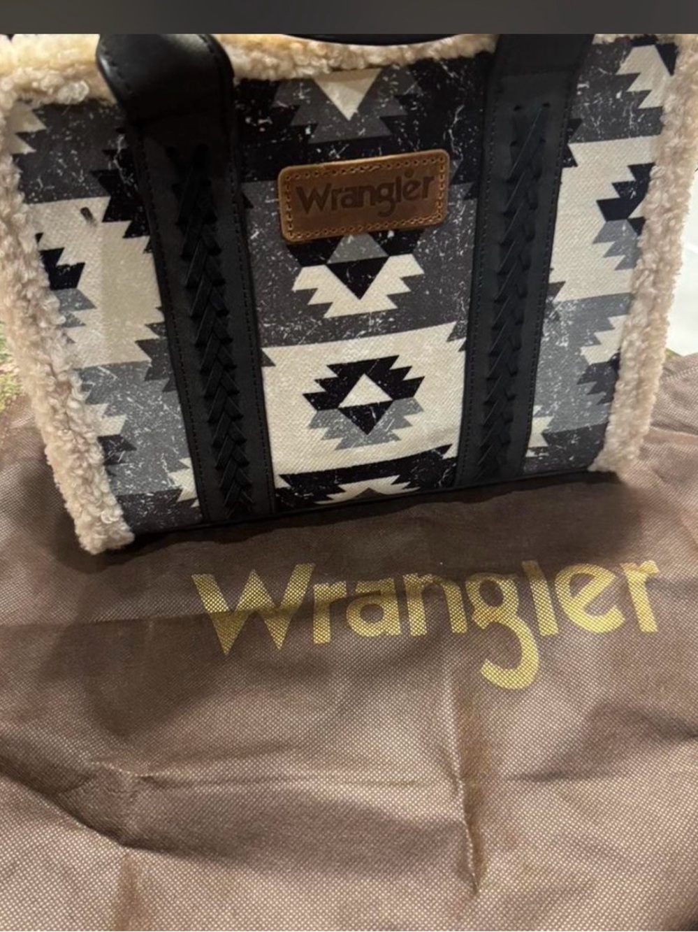 Wrangler Black & Cream Aztec Sherpa Trim Tote